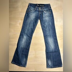 Women’s Blue Jeans Rodi Denim’s (Vintage Look) Low rise   W27 x L 32